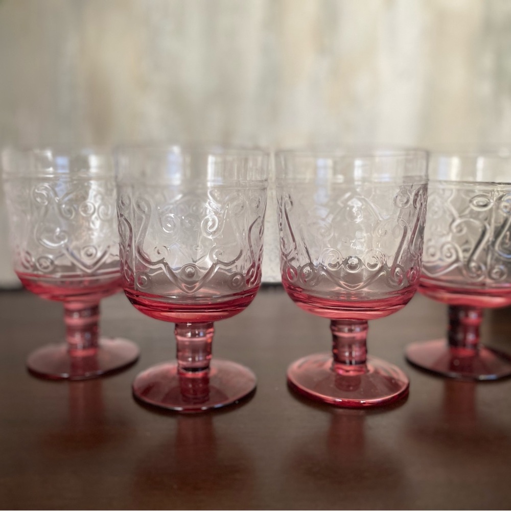 COPY - ANTHROPOLOGIE GOBLET GLASS 4 pcs